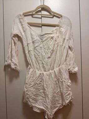 Aqua white 3/4 sleeve romper